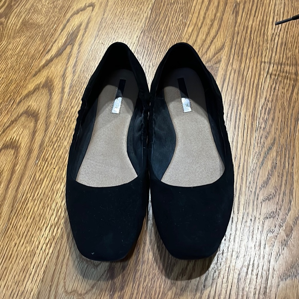 Black flats